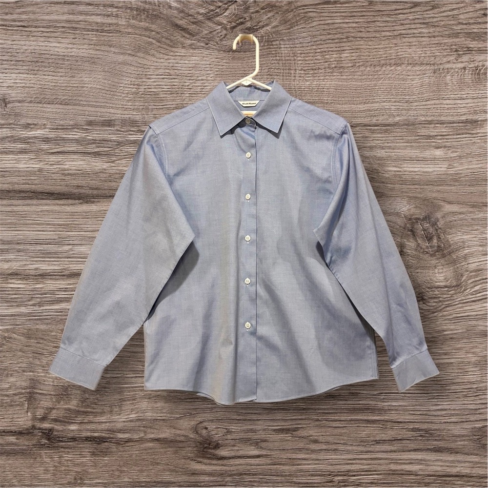 Talbots Button Down Shirt Women's 6P Wrinkle Resist Cotton Soft Chambray Coastal